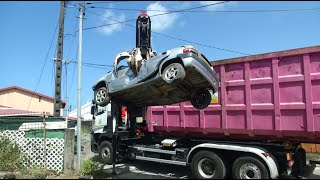 Basse-Terre : Enlèvement de Carcasse auto.