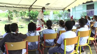 Semaine du goût à l'école primaire de Cousinière Vieux-Habitants.