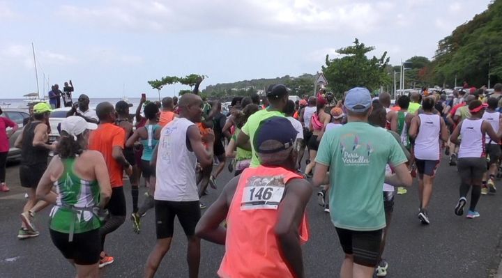 Défi du Volcan départ Sablière de Rivière Sens arrivée bains jaunes (Soufrière)