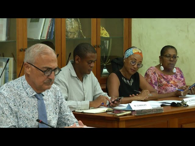 Basse -Terre: Conseil Municipal du 15/0922.