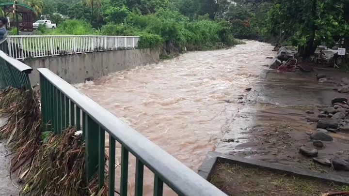 NewsAntilles était en direct.