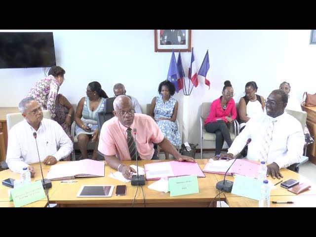 Vieux-Habitants : Signature de convention Territoriale Globale avec la Caf de Guadeloupe et la CGSS.