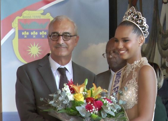 Visite officielle de Miss France à Basse-Terre.