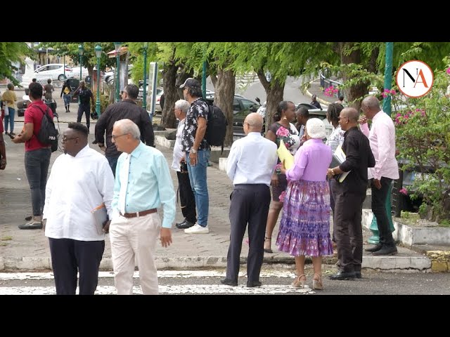 Le Président Guy LOSBAR en visite à Basse-Terre.