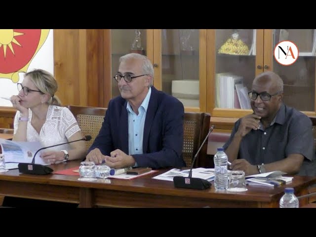 Basse-Terre: André ATALLAH accueille  Madame Gisèle ROSSAT-MIGNOD.